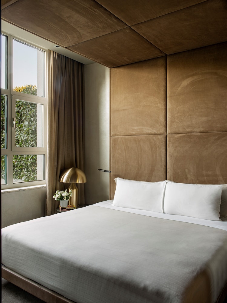 4 Bedrooms Ultimate ME + Suite wit Terrace