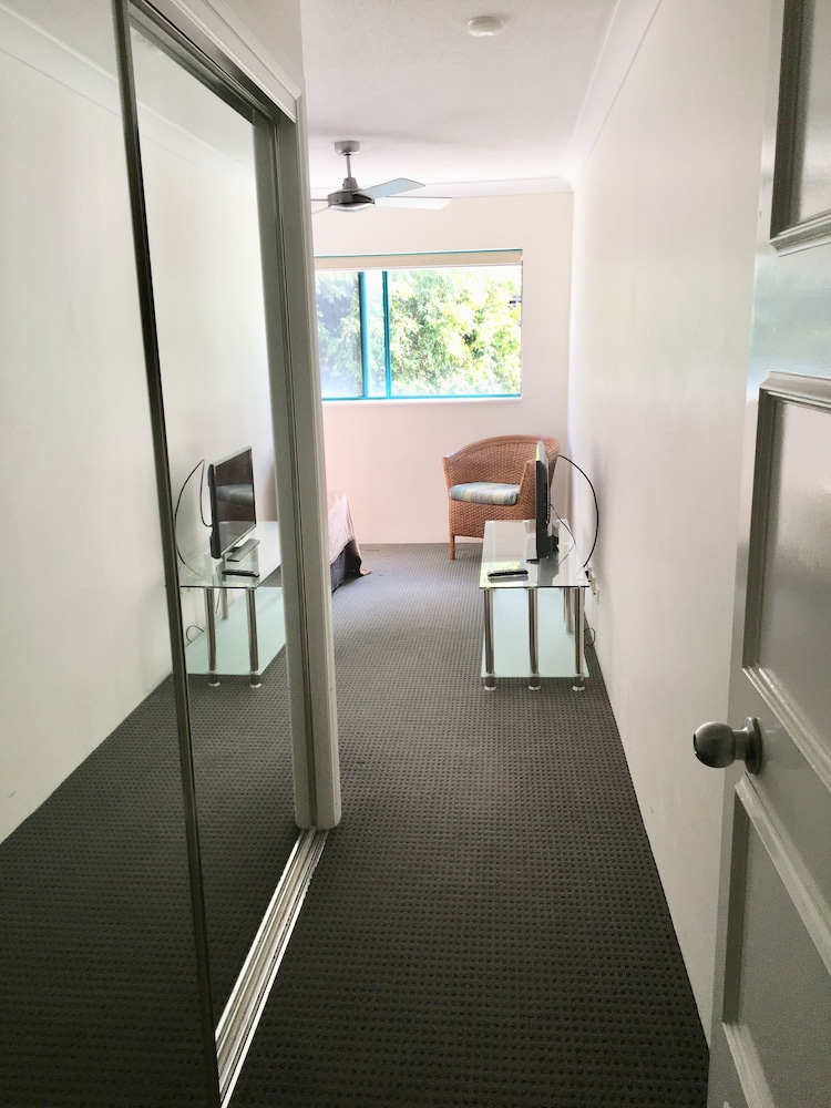 Studio B photo 2