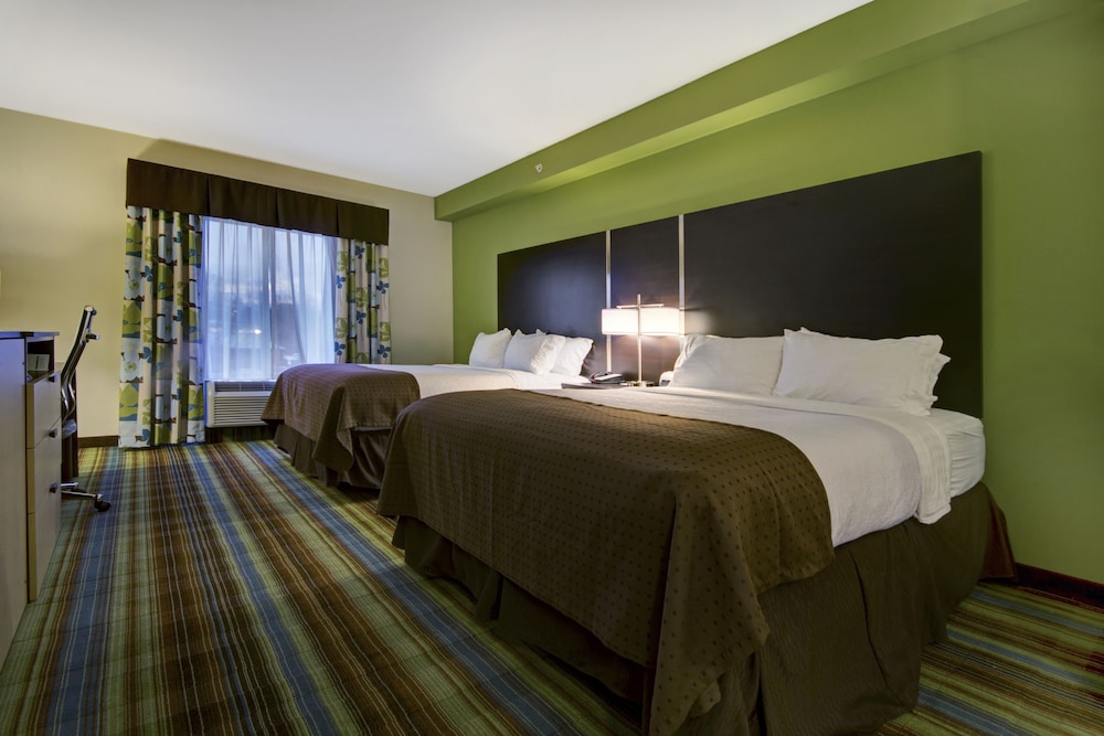 Standard Room, 2 Queen Beds - Photo 3