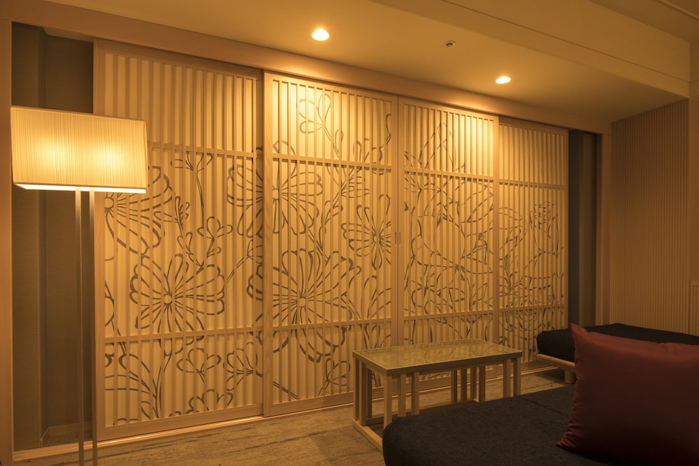 Room MIZUKAGAMI - The Upper View -(extra beds for person over age of 7) photo 3
