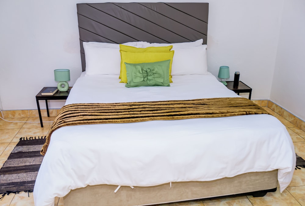 Deluxe Double Room, Garden View photo 1