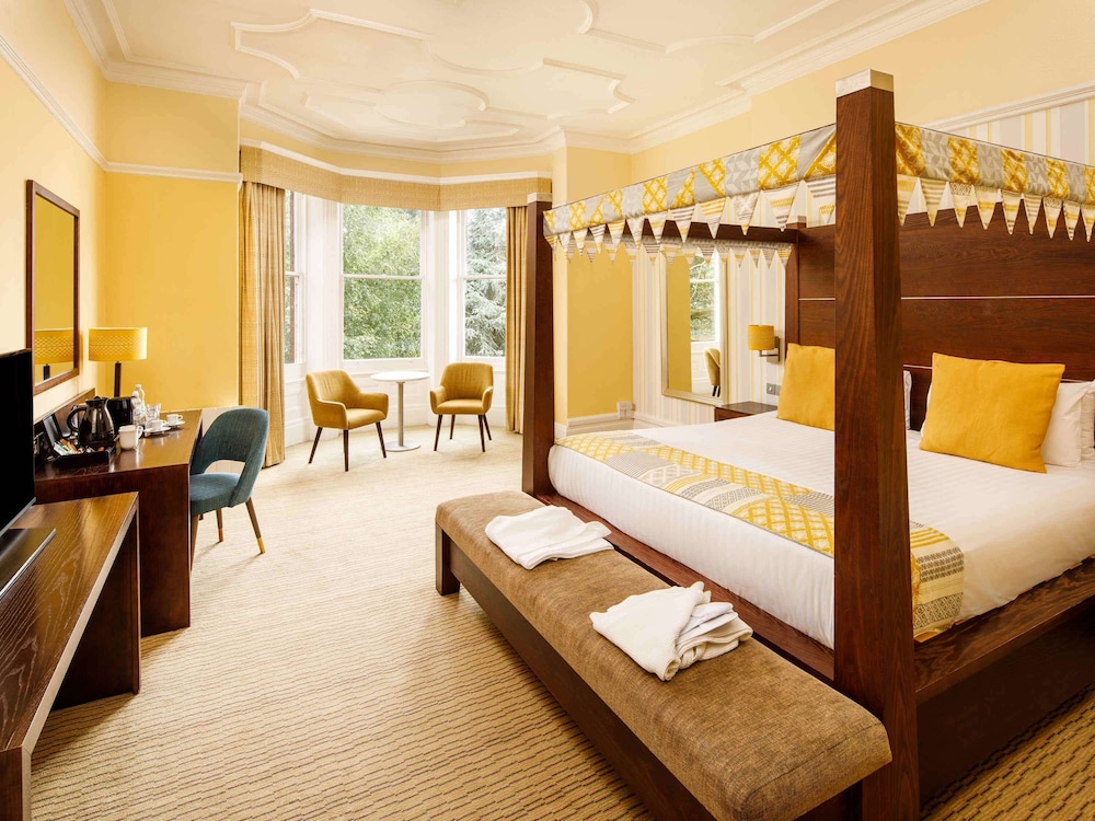 Superior Room, 1 Double Bed (Four Poster) photo 2