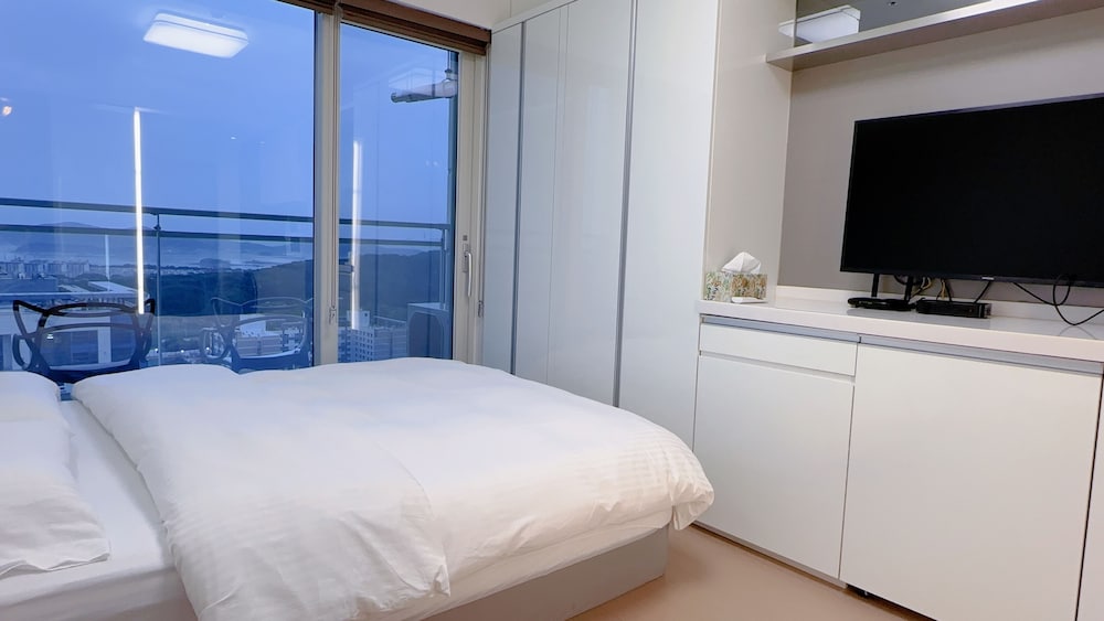 Deluxe Double Room, Sea View - Photo 5