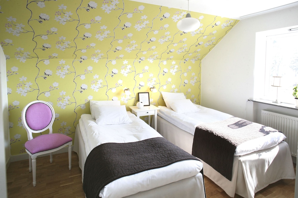 Twin Room (2 Persons) photo 1