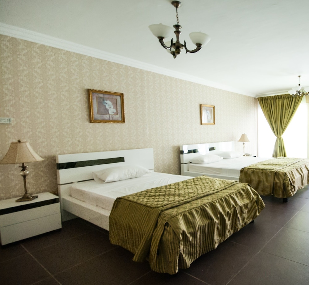 Triple Room photo 2