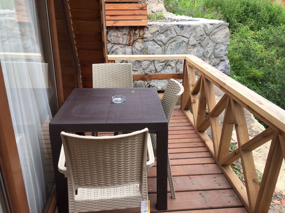 Villa photo 2