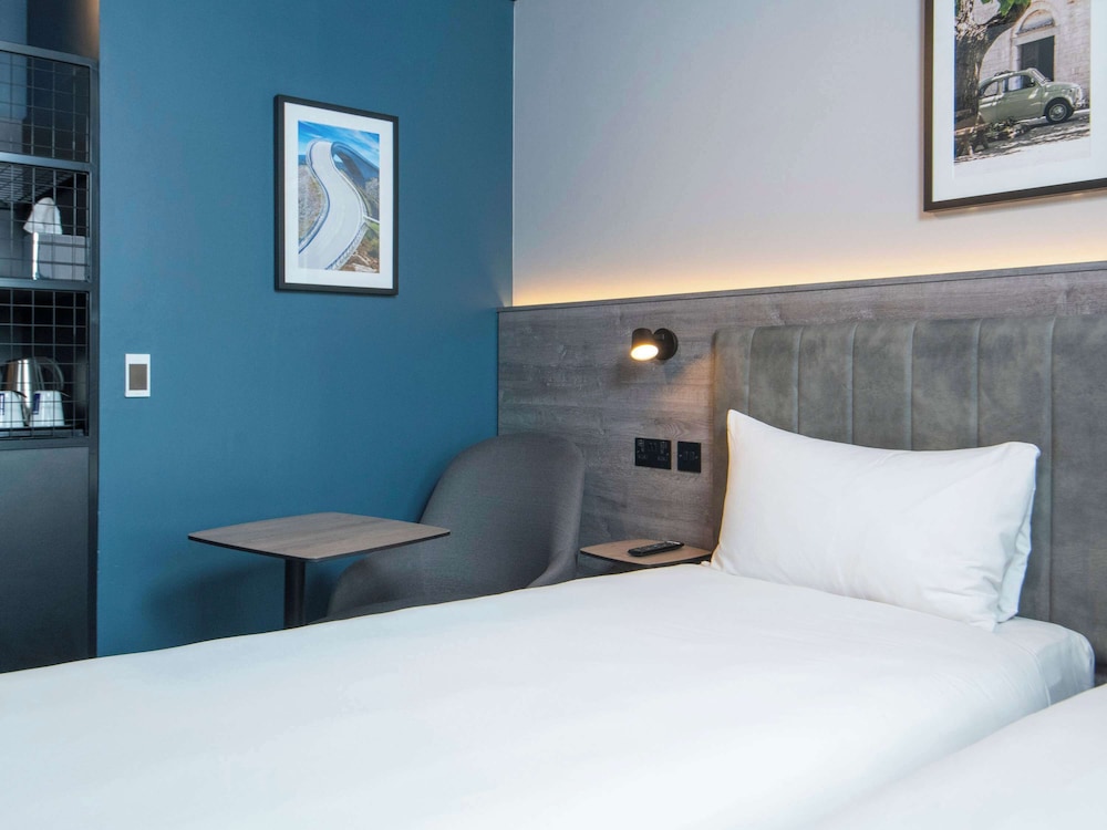Standard Twin Room, 2 Twin Beds - Photo 8