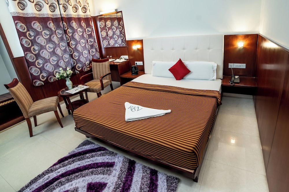 Deluxe Double Room photo 2