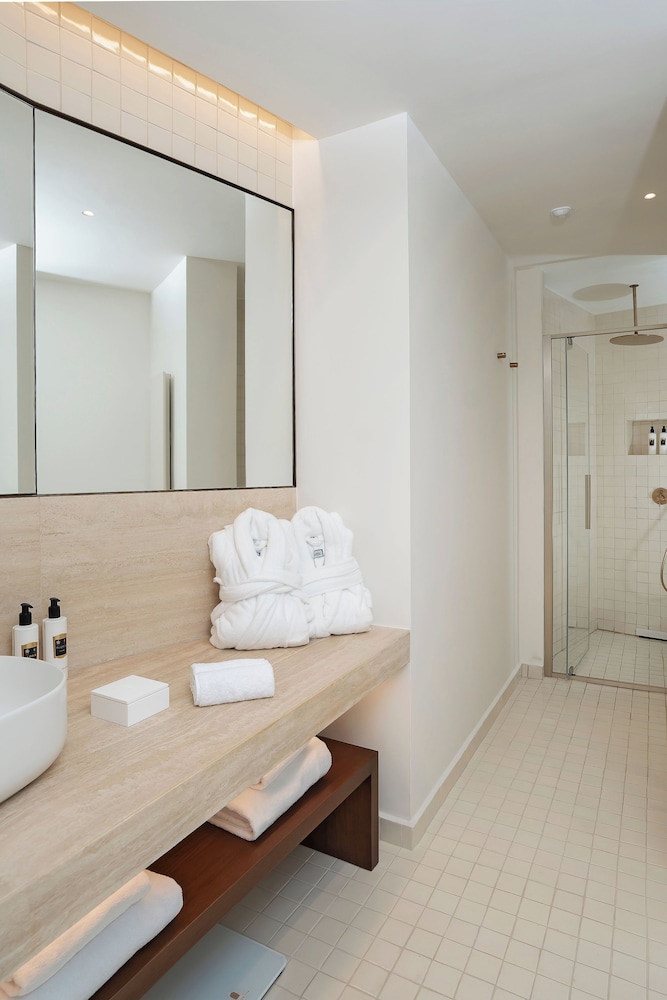 Junior Suite - Photo 9