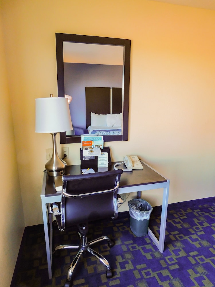 Suite, Non Smoking photo 3