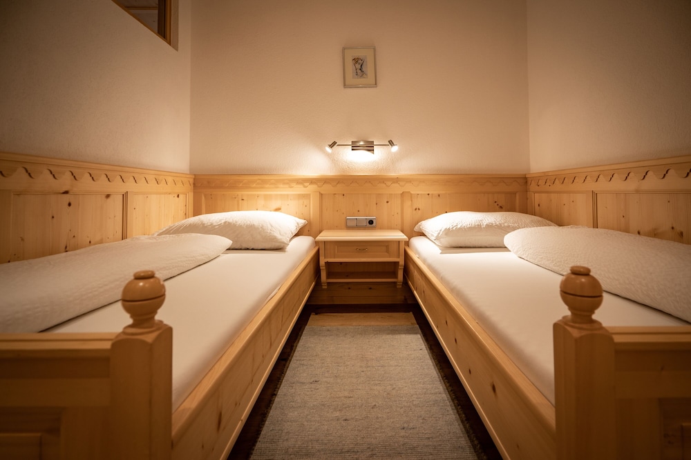 Comfort Triple Room, 1 Bedroom, Mountain View