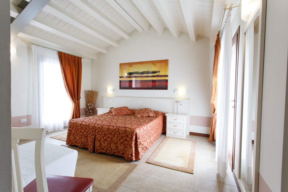Superior Room photo 1