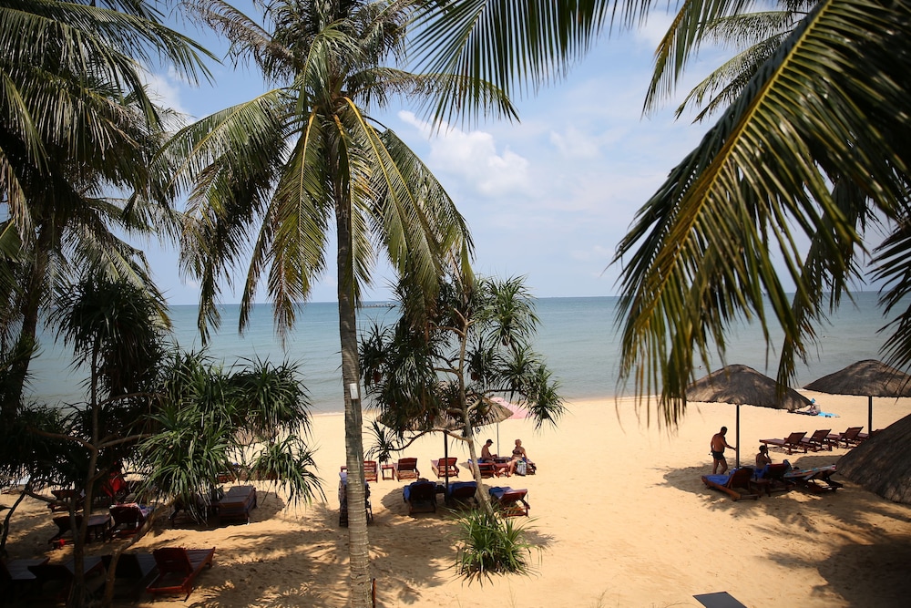 Beachfront Double Room photo 2