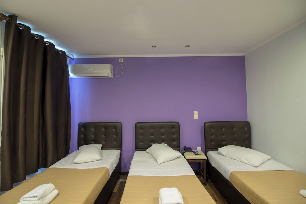 Basic Triple Room photo 3