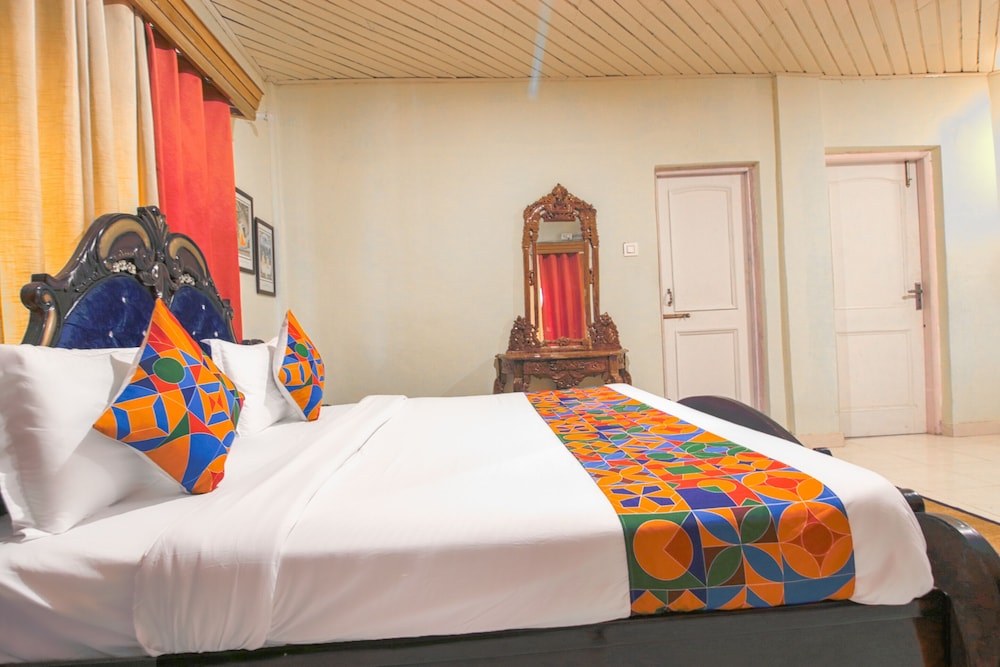 Premium Room - Photo 8