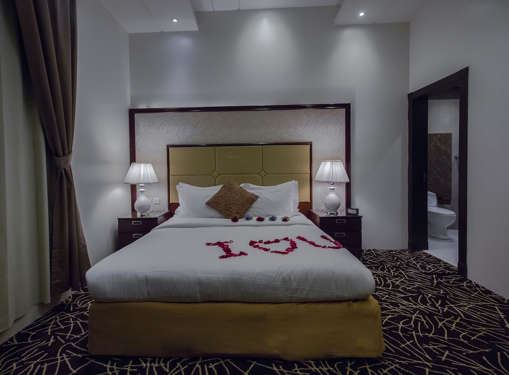One Bedroom Apartment