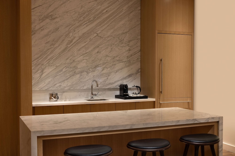 Diplomat Suite, 1 Bedroom