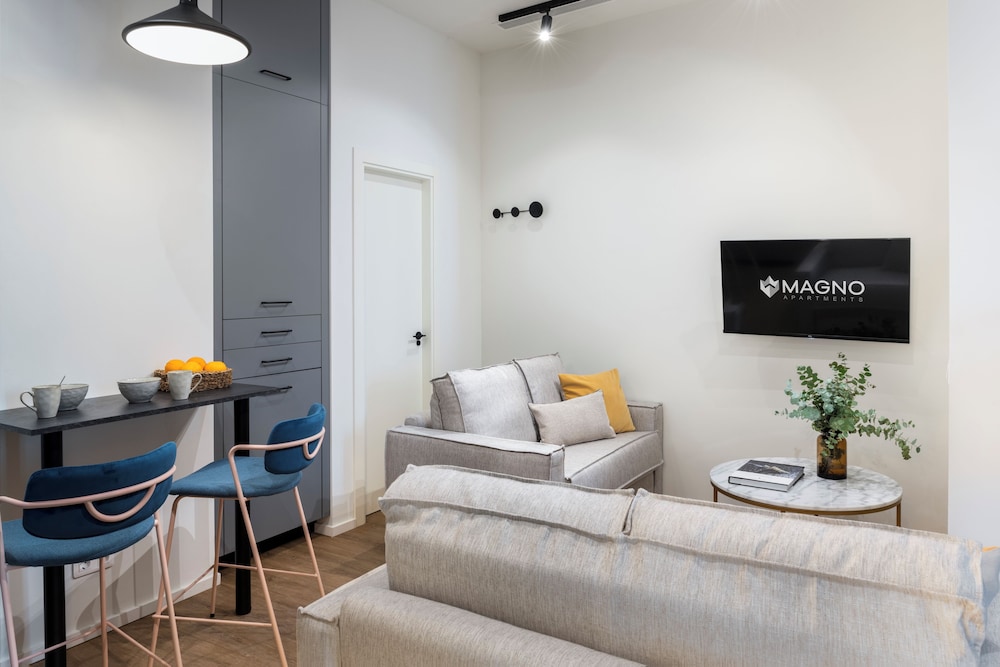 Estudio, Planta Baja