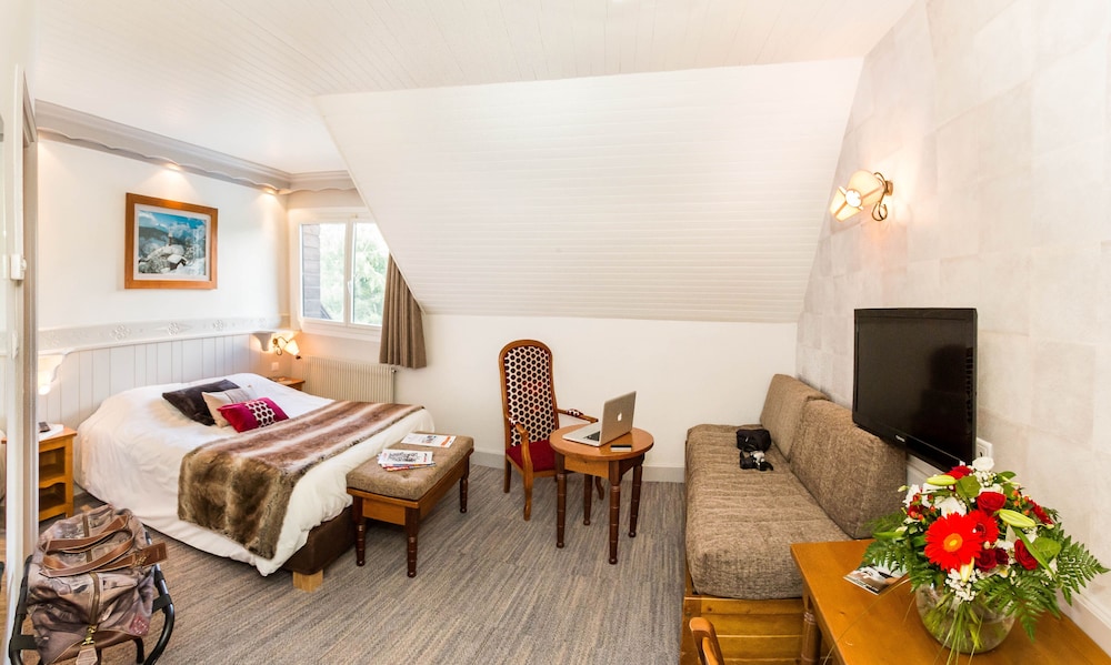 Junior Suite - Photo 1