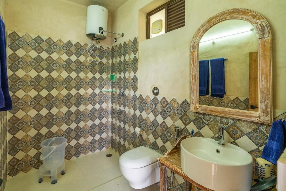 Basic Double Room, Garden View photo 3