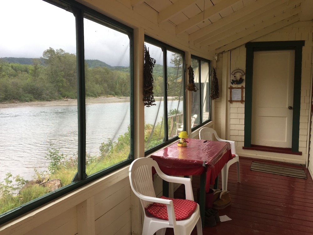 Cottage (Tacon) photo 1
