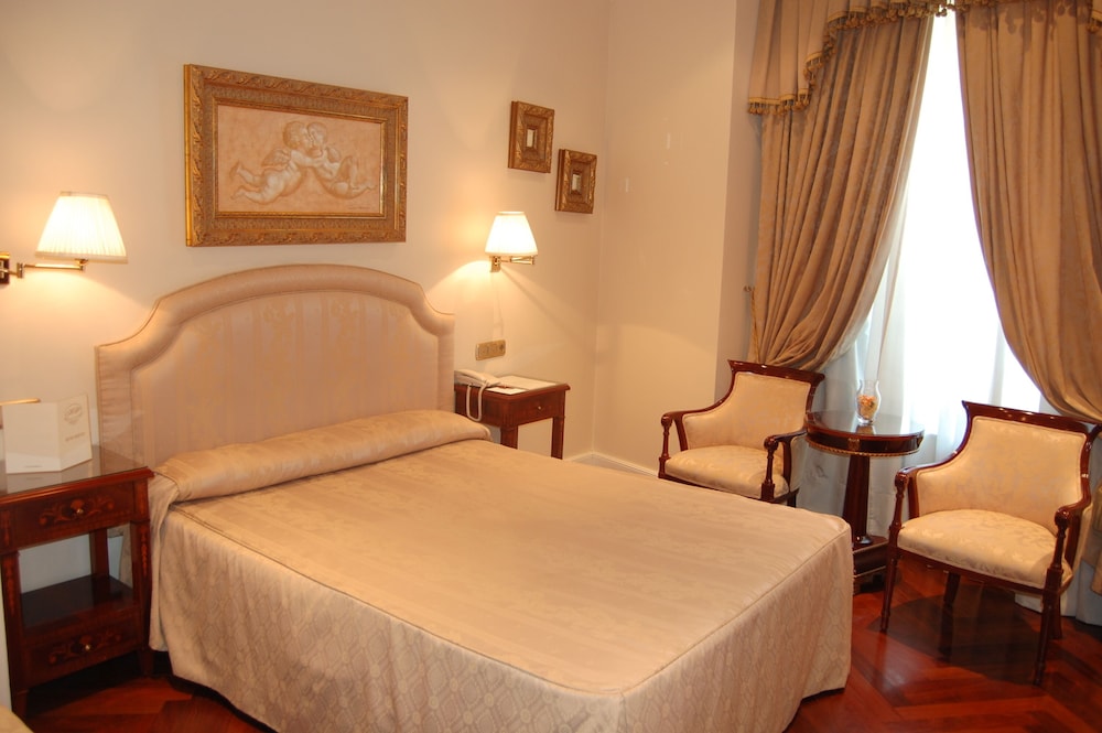 Double Room Single Use