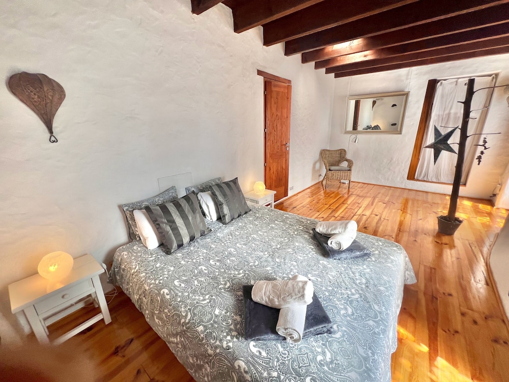 House photo 2