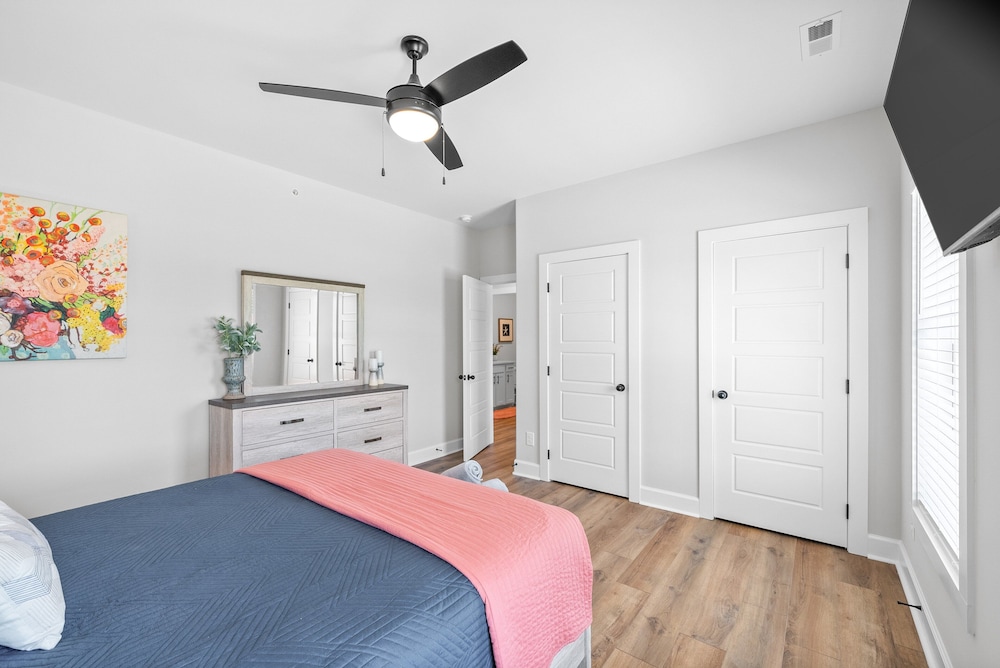 Quadruple Room - Photo 1