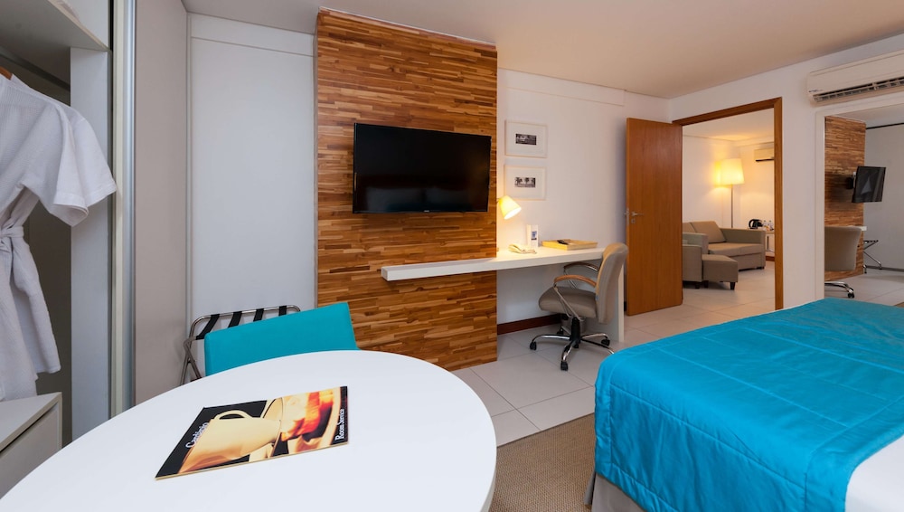 Suite, 1 King Bed, Non Smoking - Photo 6
