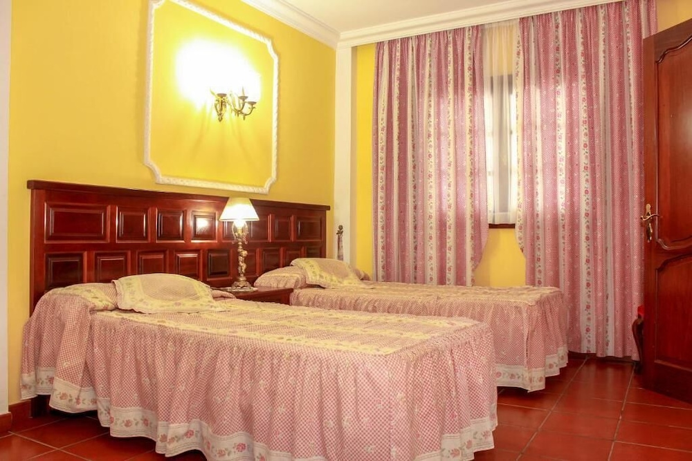 Casa Familiar, Balcón, Vista a la Montaña