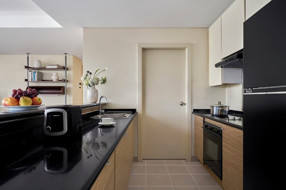 Deluxe Apartment, 3 Bedrooms photo 2