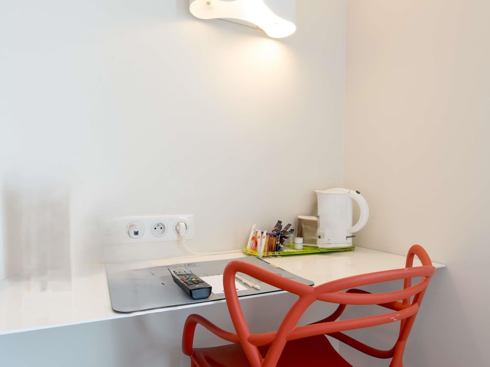 Suite, Multiple Beds, Accessible photo 3