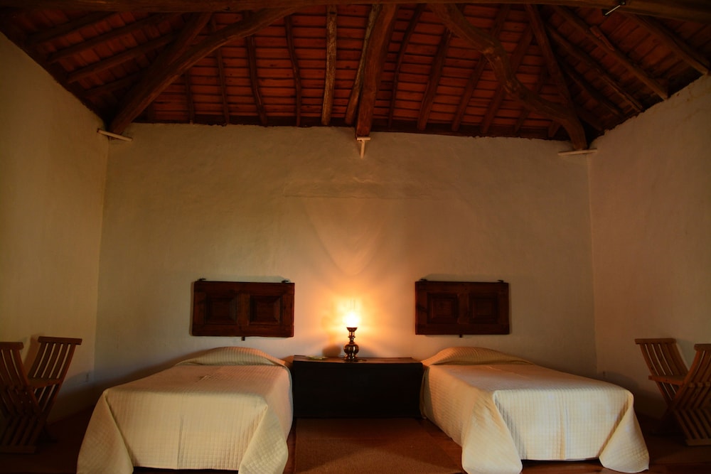 Economy Double or Twin Room photo 2