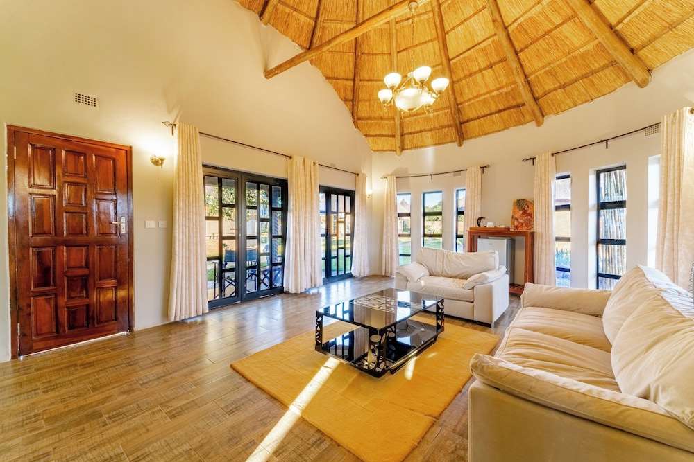 Honeymoon Chalet photo 3