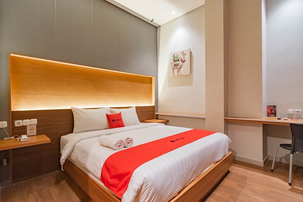 Deluxe Double Room - Photo 1