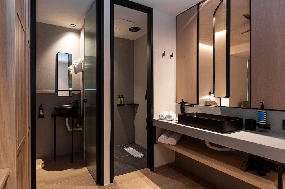 Exclusive Double Room, Private Pool - Photo 11