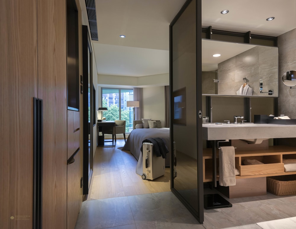 Classic Twin Room - Photo 2