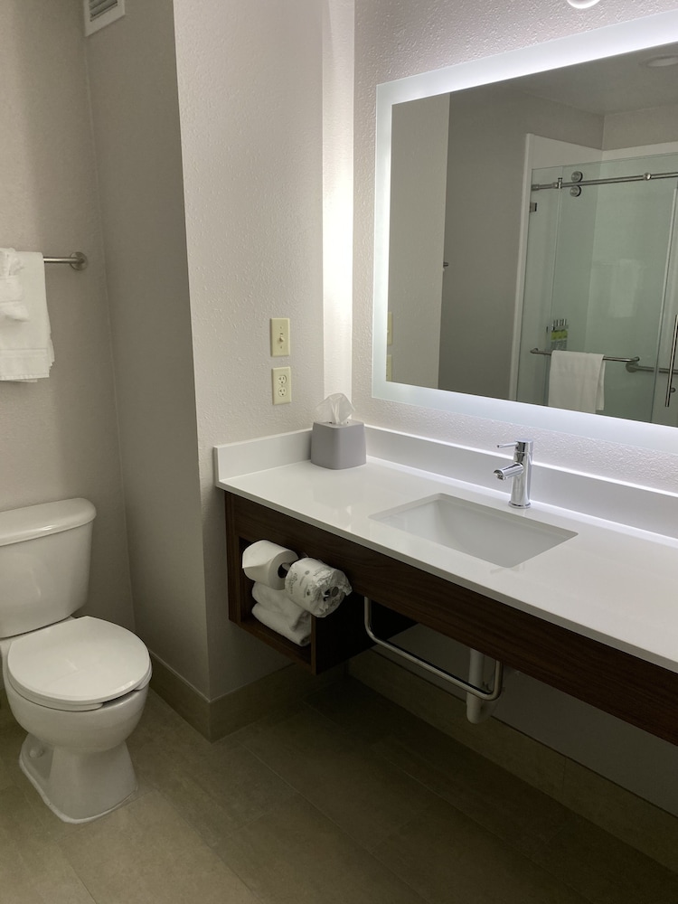 Standard Room - Photo 6
