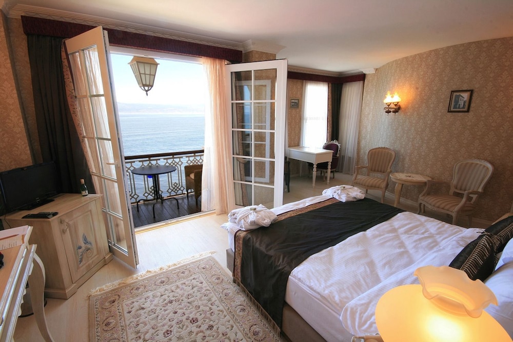 Suite, Balcony photo 1