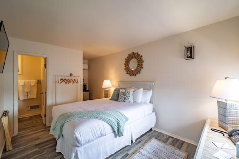 Cottage Queen - Photo 2
