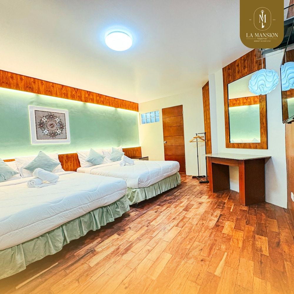 Family Quadruple Room, Non Smoking, Pool View
