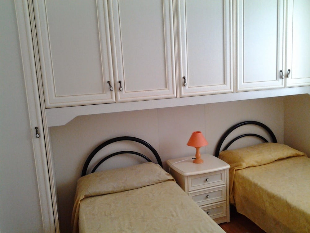 Family Apartment photo 3