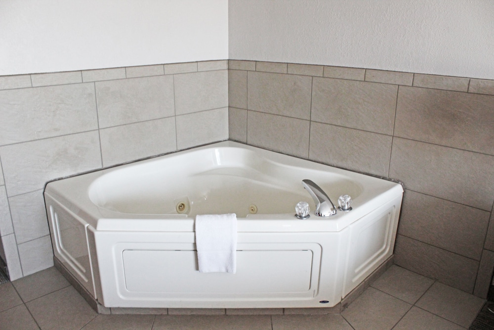 King Jacuzzi photo 2