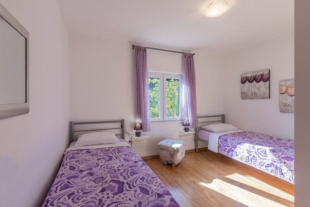Apartment (Mirica - Close To The Beach - A1(4))