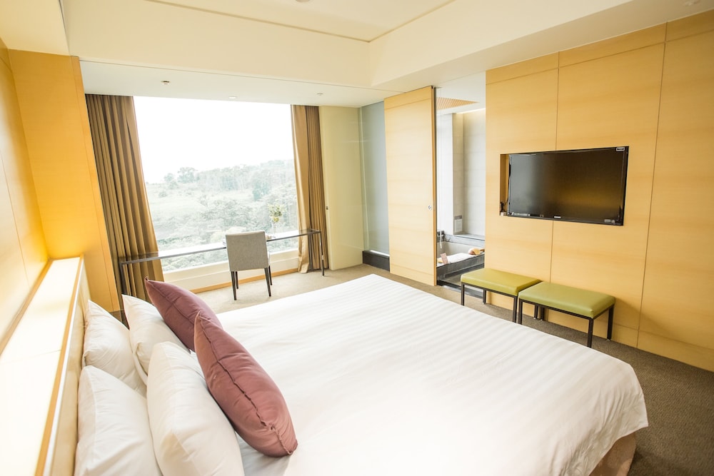 Standard Double Room, 1 Queen Bed photo 3