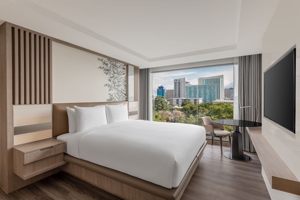 Deluxe Suite, 1 Bedroom, City View - Photo 9
