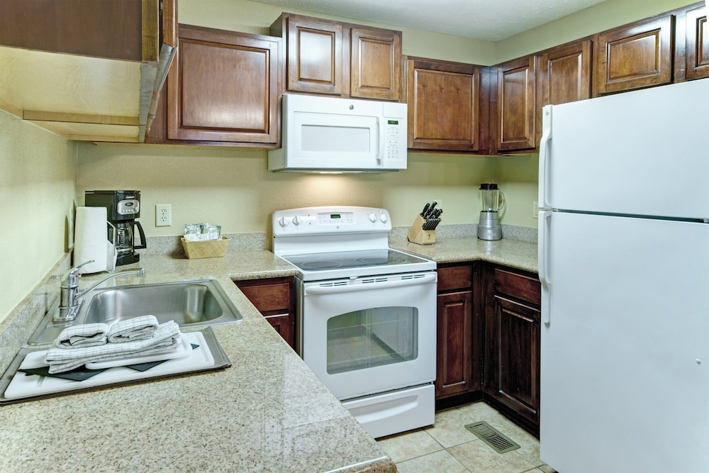 Standard Suite, 2 Bedrooms, Balcony