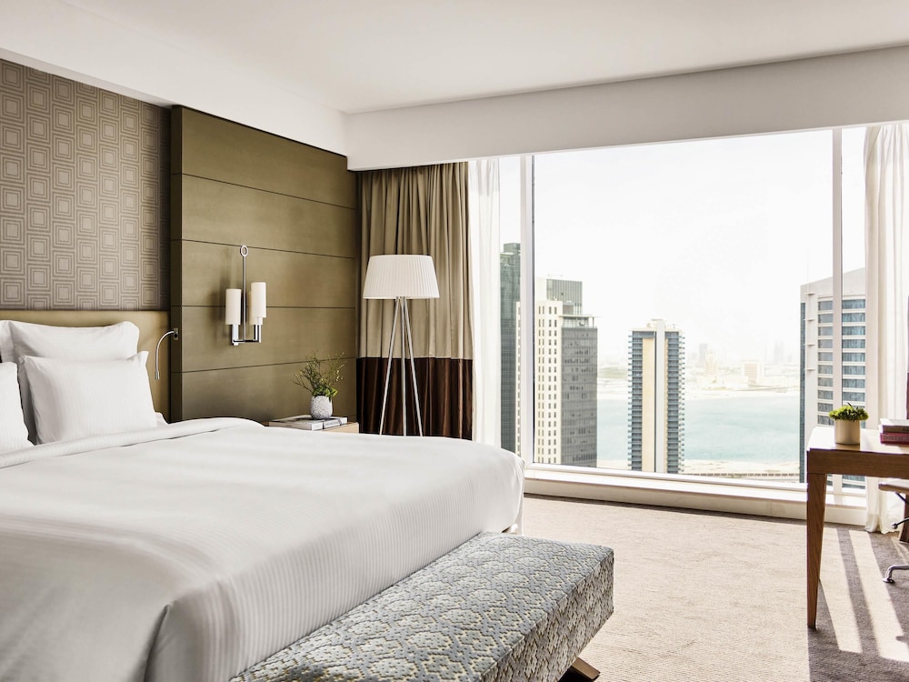 Exclusive Suite, Multiple Beds