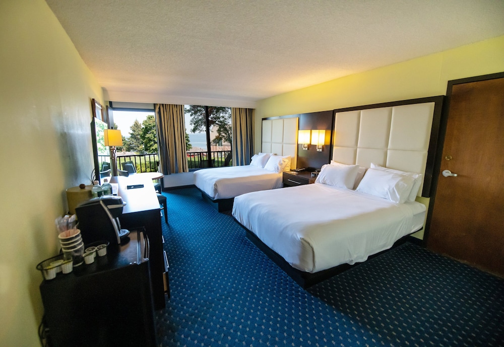 Premium Room, 2 Queen Beds, Ocean View, Oceanfront - Photo 1