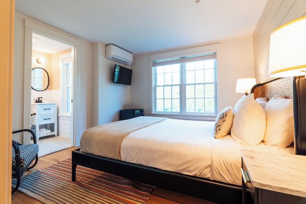 Standard Room photo 3